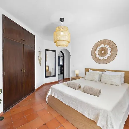 Villa Suecia By Quarteira
